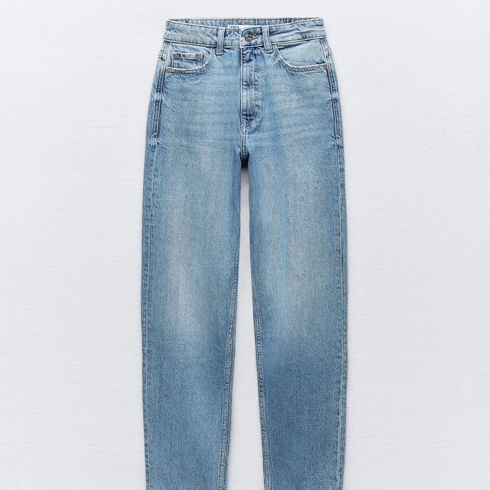 Z1975 MOM FIT JEANS WITH A HIGH WAIST